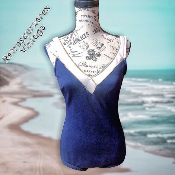 Vintage One Piece Swimsuit - Picture 7 of 11